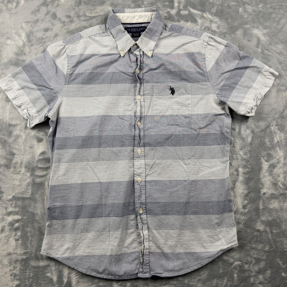 US Polo Assn Mens Medium Blue White Striped Short Sleeve Button Down Shirt